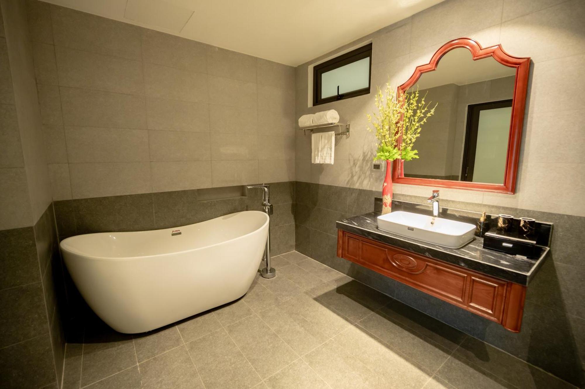 Khach San Son Nu Hotel Bac Kan Kültér fotó